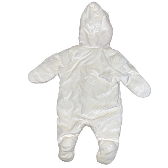 Juicy Couture • 0-3Months Cream Hearts Full Covered Onesie with Hoodie - Picture 5 of 5